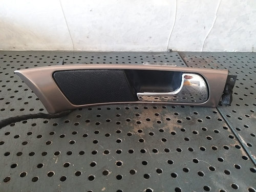 Maner interior cu boxa tweeter usa dreapta fata audi a6 c5 4b 4b0035399c 4b0837020
