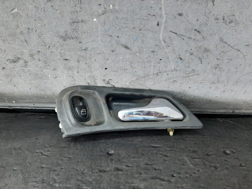 Maner interior cu buton geam dreapta spate mercedes c class w203