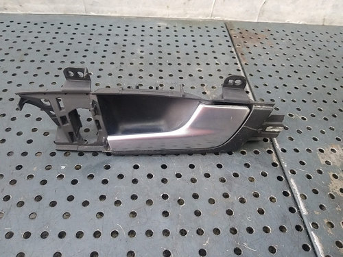 Maner interior dreapta fata audi a3 8p 8p4837020a