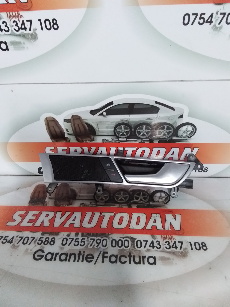 Maner interior dreapta fata Audi A6 (2004-2011) [4F2, C6] 3.0 Motorina 2006, 4F0837020