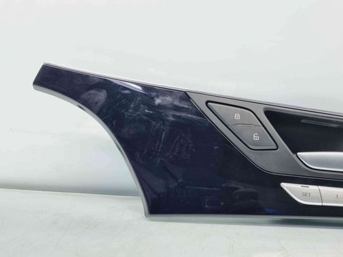 Maner interior dreapta fata Audi A8 D4 (4H2, 4H8, 4HC, 4HL) [Fabr 2009-2018] 4H0867102