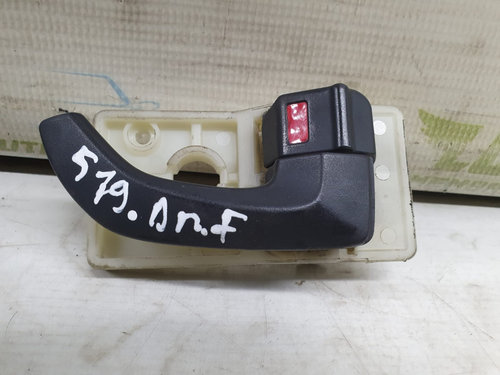 Maner interior dreapta fata Hyundai Tucson [2004 - 2010] 2.0 crdi D4EA