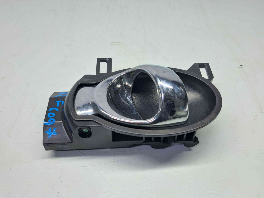 Maner interior dreapta fata Nissan Juke [Fabr 2010-2014] Hatchback OEM