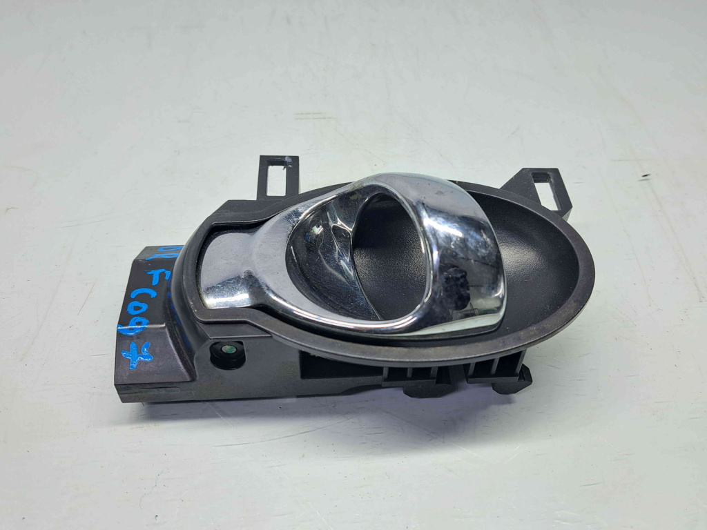 Maner interior dreapta fata Nissan Juke [Fabr 2010-2014] Hatchback OEM