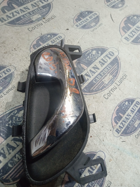 Maner interior dreapta fata Nissan Qashqai 2015