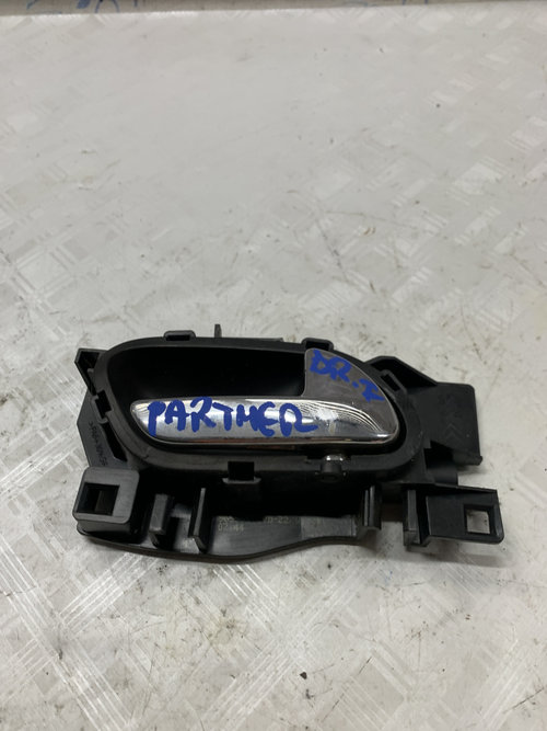 Maner interior dreapta fata Peugeot Partner - Motorina 2008, -