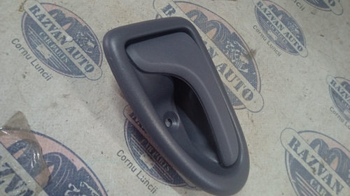 Maner interior dreapta fata Renault Clio, 7700436047