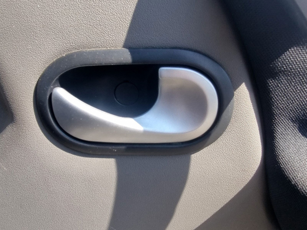 Maner interior dreapta fata Renault Gran