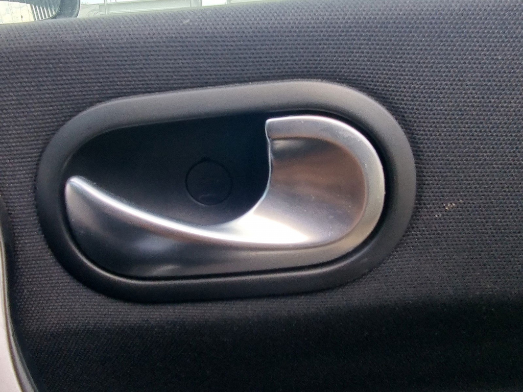 Maner interior dreapta fata Renault Mega