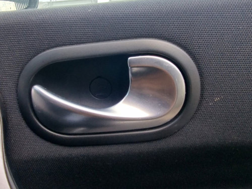 Maner interior dreapta fata Renault Megane 2 [Fabr 2002-2008] 1.5 DCI K9K722 60KW / 82CP