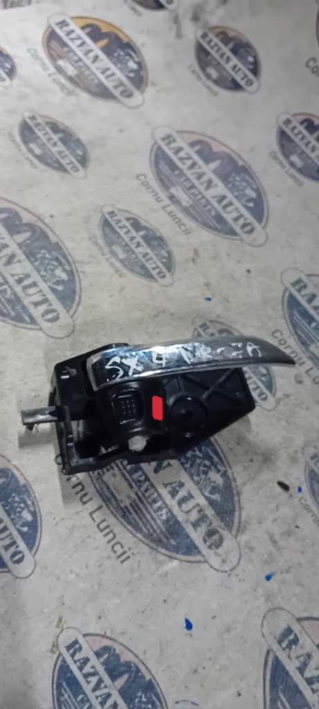 Maner interior dreapta fata Suzuki SX4 2013