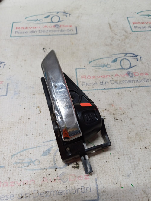 Maner interior dreapta fata Suzuki SX4 - Benzina 2018, -