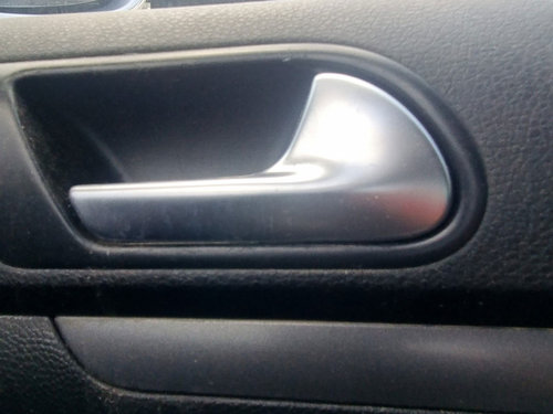Maner interior dreapta fata Volkswagen Jetta 3 (1K2) [Fabr 2005-2010] 1.9 TDI BXE 77KW / 105CP