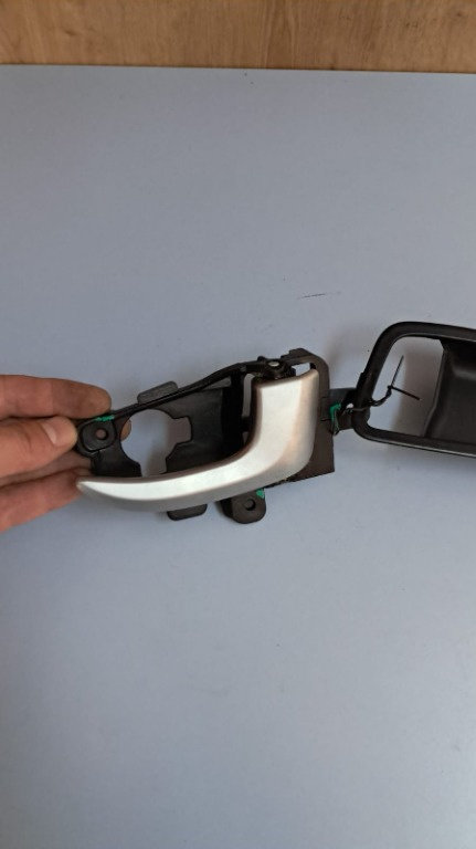 Maner interior dreapta Hyundai I30 an fabricatie 2013 cod 82623-GD000