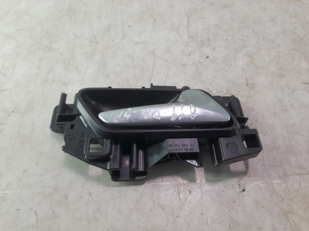 Maner interior dreapta spate 98201552 Peugeot 3008 2 [2016 - 2020] 1.6 hdi BH01