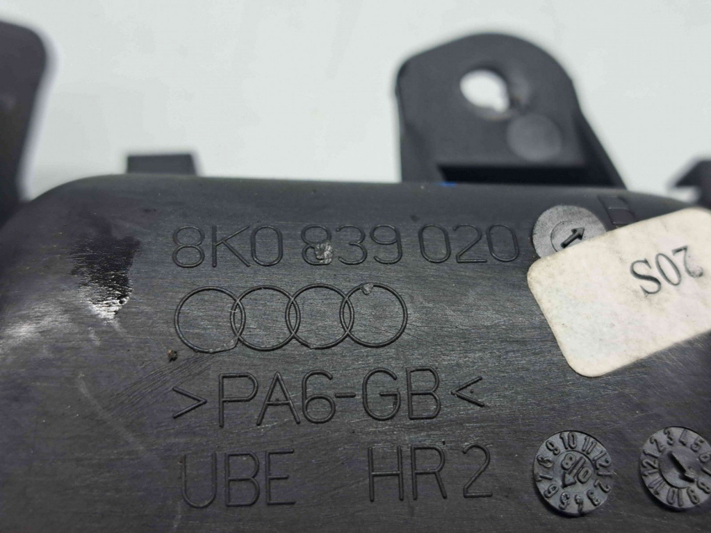 Maner interior dreapta spate Audi A4 (8K2, B8) [Fabr 2008-2015] 8K0839020B 1.8 Benz CABA 88KW / 120CP