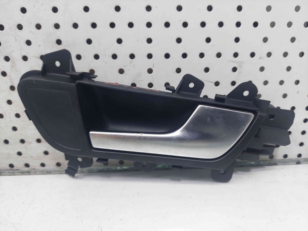 Maner interior dreapta spate Audi A4 (8K2, B8) [Fabr 2008-2015] 8K0839020B