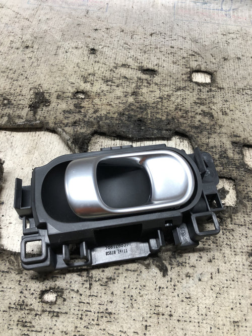 Maner interior dreapta spate Citroen C3 AirCross 2015