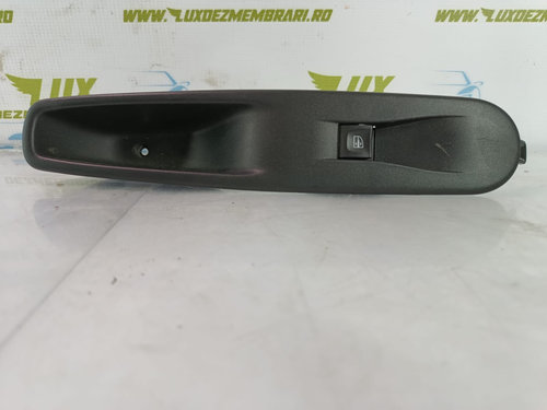Maner interior dreapta spate cu buton geam 829506827r Renault Zoe [2012 - 2020] 5AQ607, 44.5 KWh