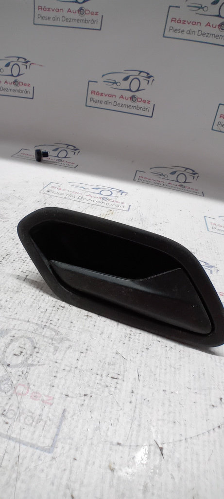Maner interior dreapta spate Dacia Duster 2019