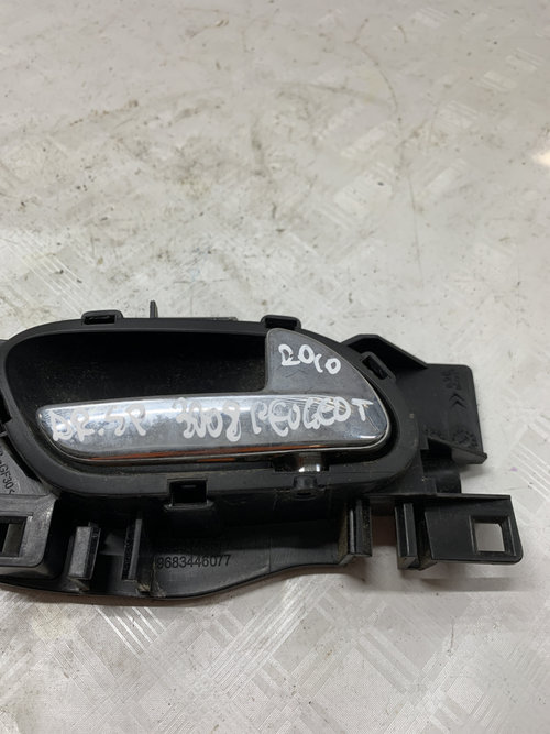 Maner interior dreapta spate Peugeot 3008 - Motorina 2011, -