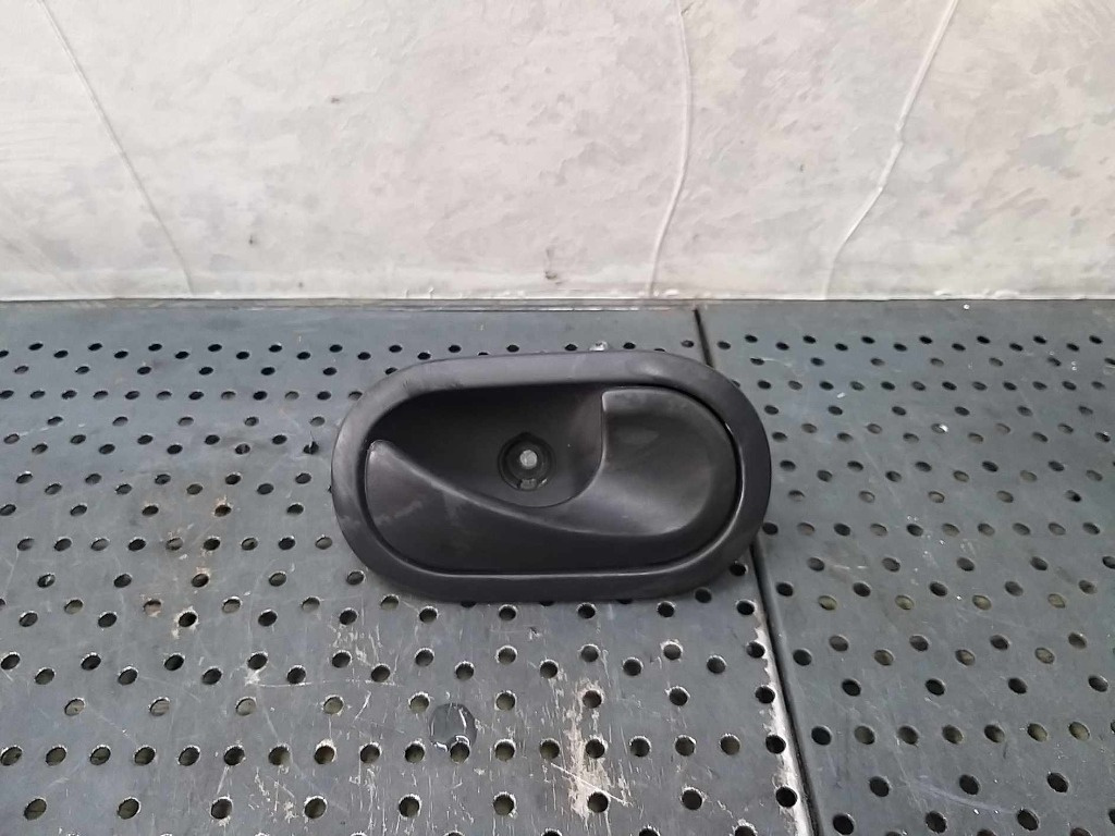 Maner interior dreapta spate renault clio 3 5005500006 8200028486