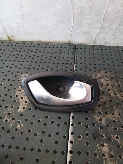 Maner interior dreapta spate renault scenic 3 826720001r