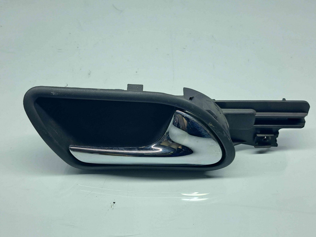 Maner interior dreapta spate Volkswagen Golf 5 (1K1) [Fabr 2004-2008] 1K4839114B
