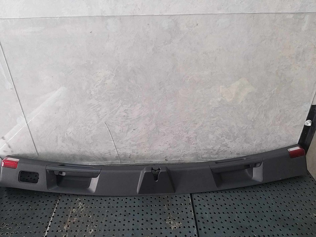 Maner interior portbagaj mercedes c class w204 a2047400472