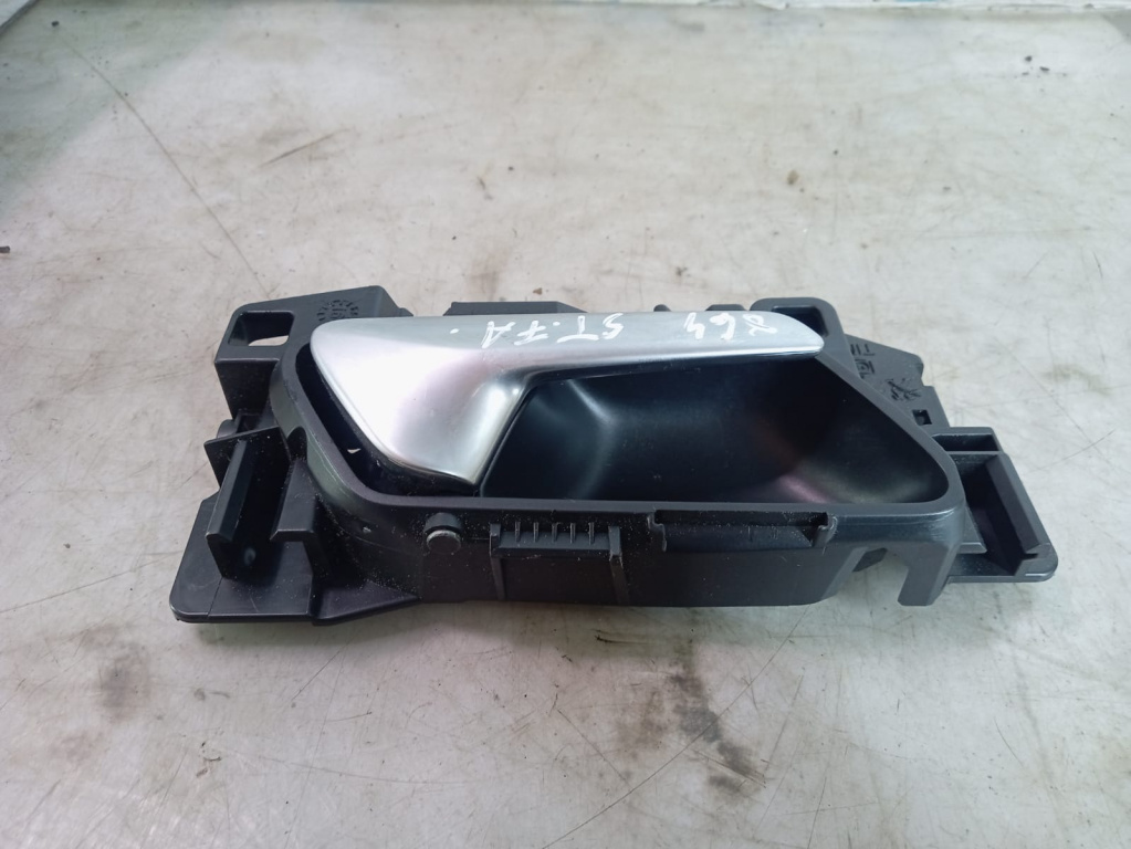 Maner interior stanga fata 25527w01 Peugeot 308 T9 [2013 - 2017] 2.0 HDI AHR