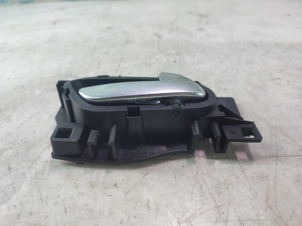 Maner interior stanga fata 9660525380 Peugeot 508 [facelift] [2014 - 2020] 2.0 hdi Hybrid AH01