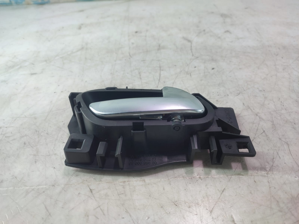 Maner interior stanga fata 9660525380 Peugeot 508 [facelift] [2014 - 2020] 2.0 hdi Hybrid AH01
