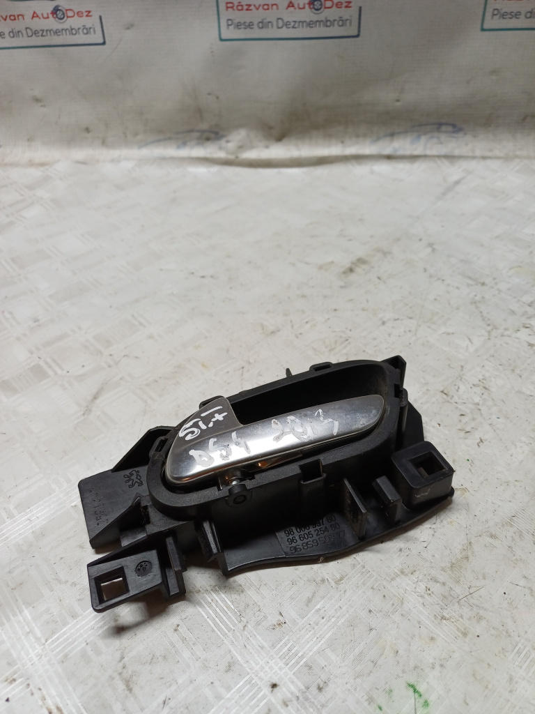Maner interior stanga fata Citroen DS4 - Benzina 2013, -