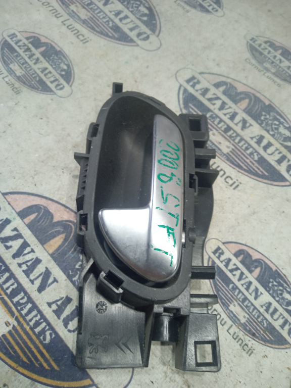 Maner interior stanga fata Peugeot 2008 2016
