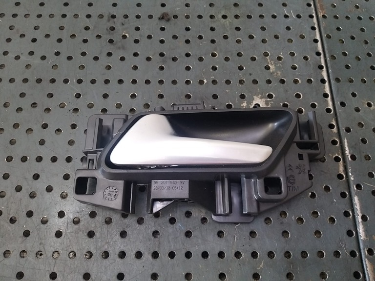 Maner interior stanga fata peugeot 3008 2 98201553