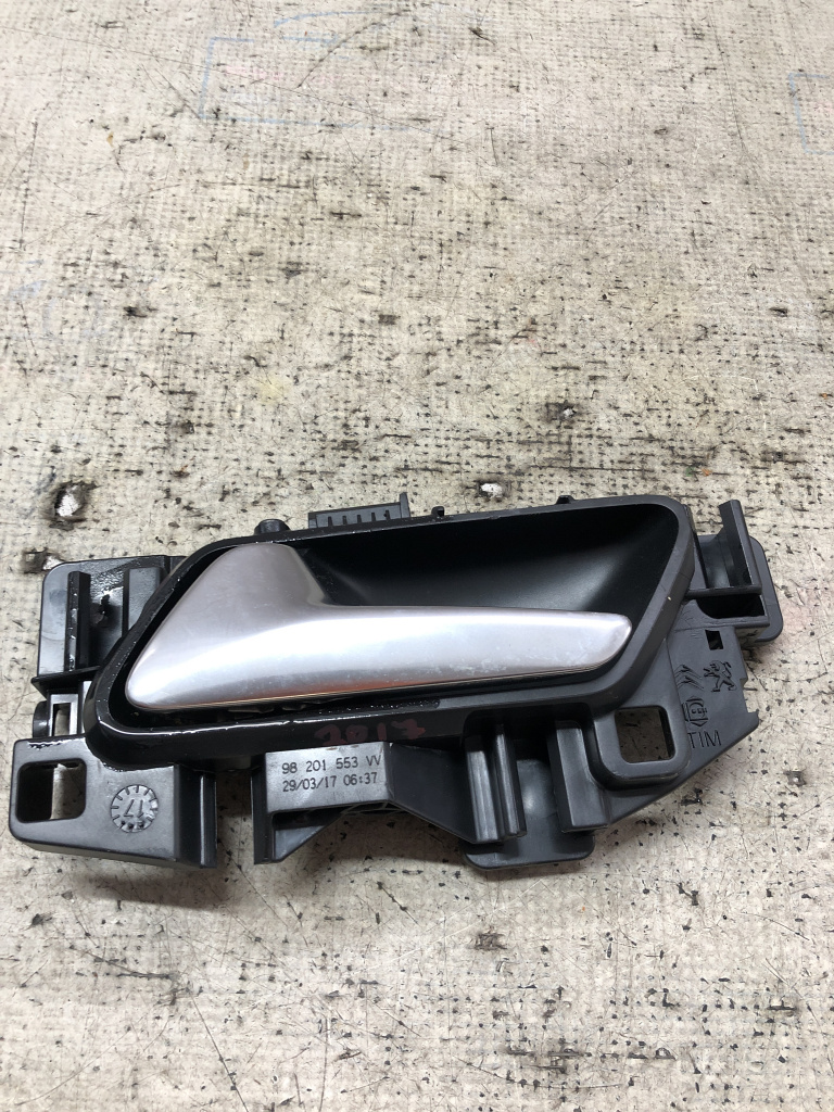 Maner interior stanga fata Peugeot 3008 2017