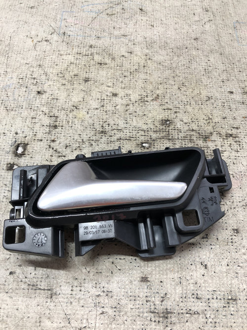 Maner interior stanga fata Peugeot 3008 2017