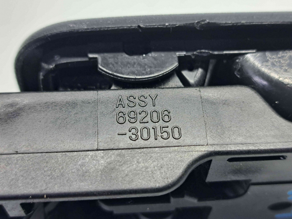 Maner interior stanga fata Toyota Rav 4 II (CLA2, XA2, ZCA2, ACA2) [Fabr 2000-2006] 69206-30150