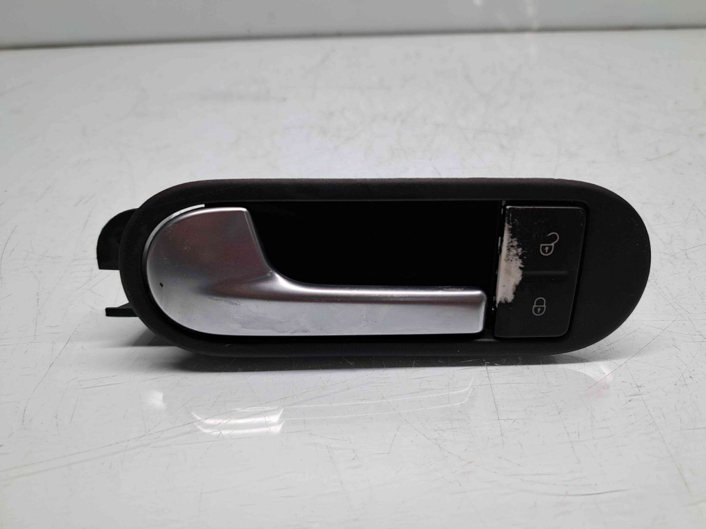 Maner interior stanga fata Volkswagen Golf 5 Plus (5M1) [Fabr 2005-2008] 5M0837113B