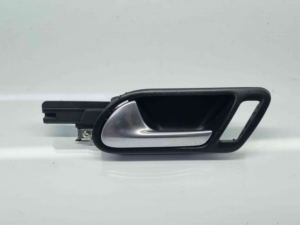 Maner interior stanga fata Volkswagen Jetta 3 (1K2) [Fabr 2005-2010] 1K1837113