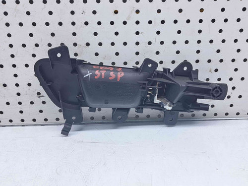 Maner interior stanga spate Audi A4 (8K2, B8) [Fabr 2008-2015] 8K0839019B