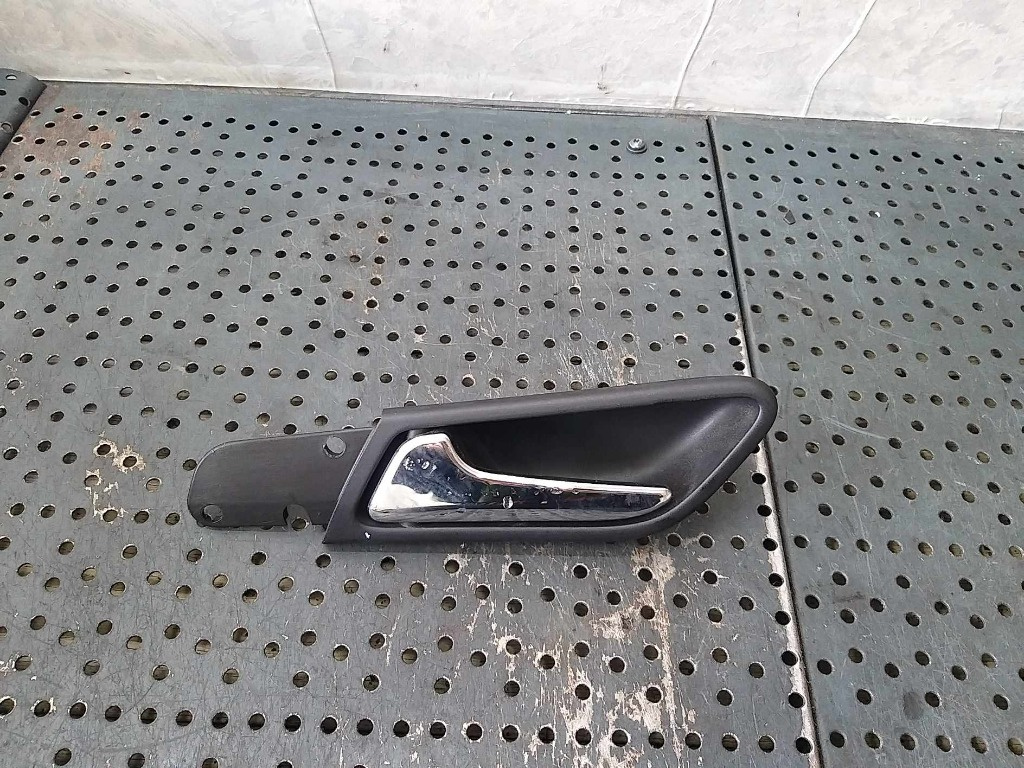 Maner interior stanga spate mercedes b class w245 a1697600961