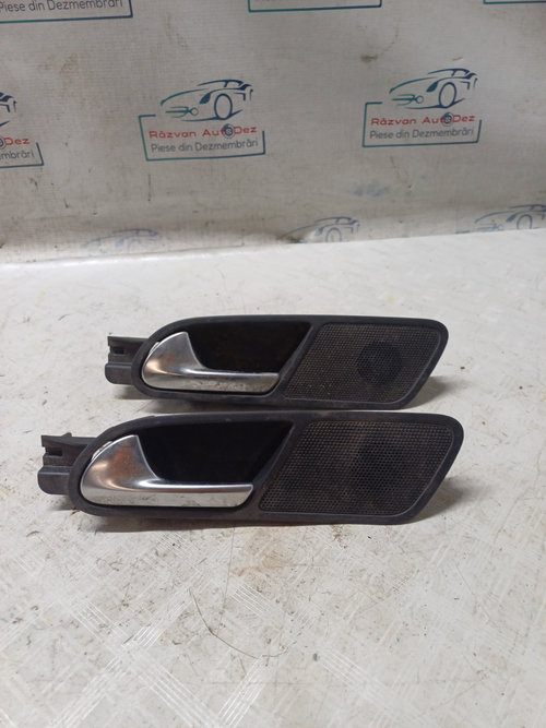 Maner interior stanga spate Volkswagen Tiguan - Motorina 2014, 5N0839113