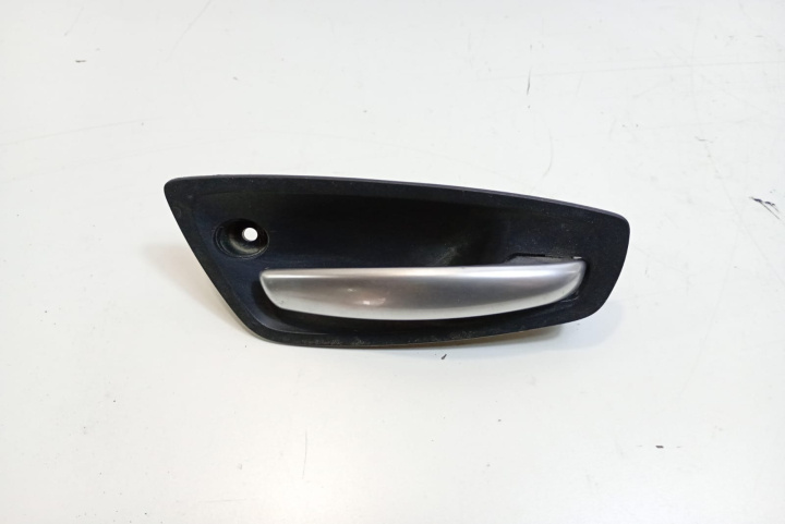 Maner interior usa 10628510 BMW Seria 1 E81/E82/E87/E88 [facelift] [2007 - 2012]
