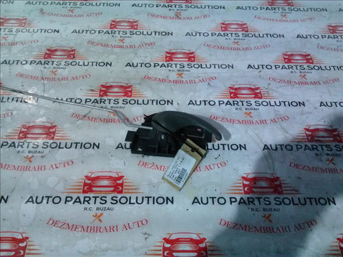 Maner interior usa dreapta fata FIAT PUNTO 1.2 B an fabr. 2007