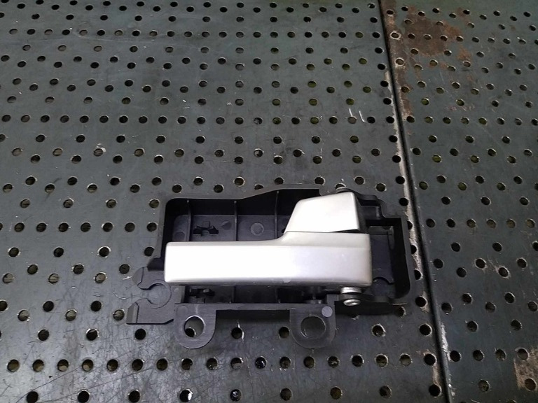 Maner interior usa dreapta fata ford kuga 1 3m51r22600aa