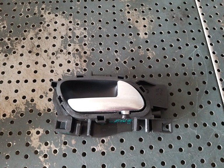 Maner interior usa dreapta fata opel zafira e life 96555516vv