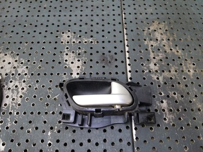 Maner interior usa dreapta fata peugeot 208 96555516vv