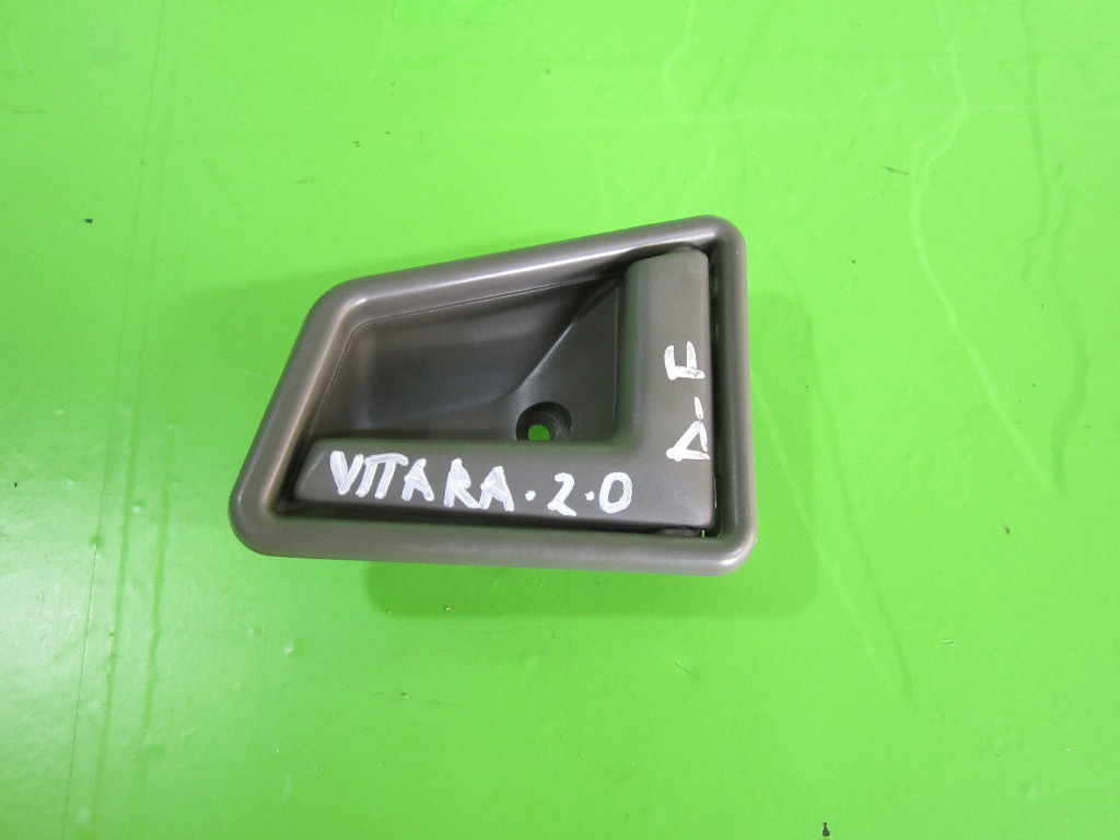 MANER INTERIOR USA DREAPTA FATA SUZUKI VITARA 4x4 FAB. 1988 – 2002 ⭐⭐⭐⭐⭐
