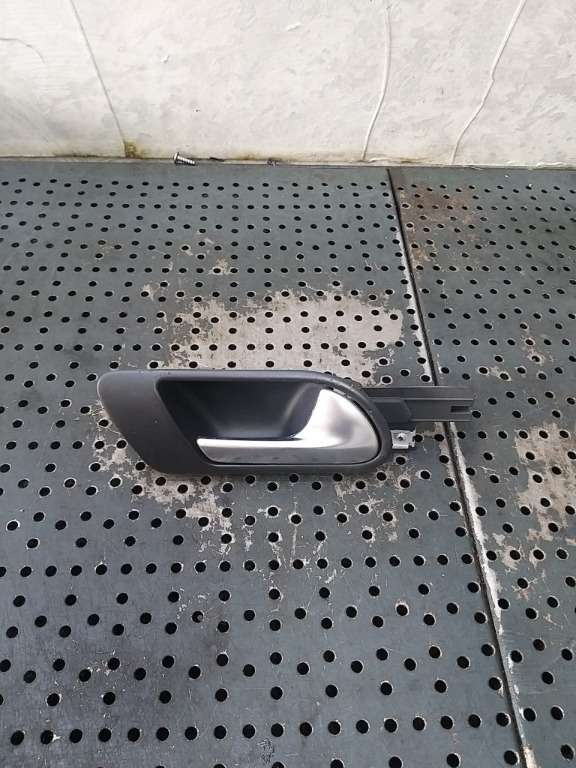 Maner interior usa dreapta fata vw golf 5 1k 1k5837114